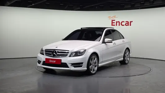 Mercedes-Benz C-Class W204 C200 CGI 2013