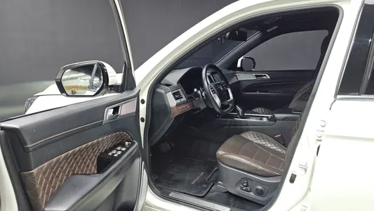KG Mobility 렉스턴 2.2 4WD 2022 10