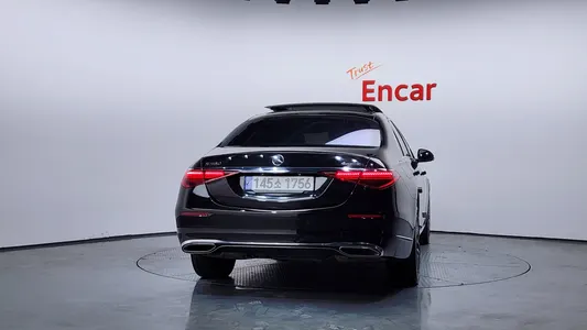 Mercedes-Benz S-Class W223 S580L 4MATIC 2022 4