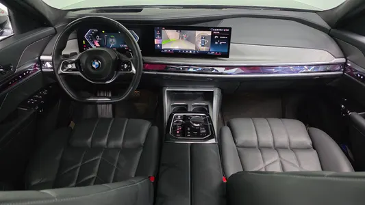 BMW 7 Series (G70) 740d xDrive 2023 7