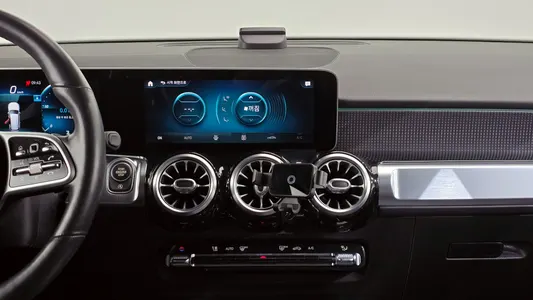 Mercedes-Benz GLB-Class X247 GLB220 2020 14