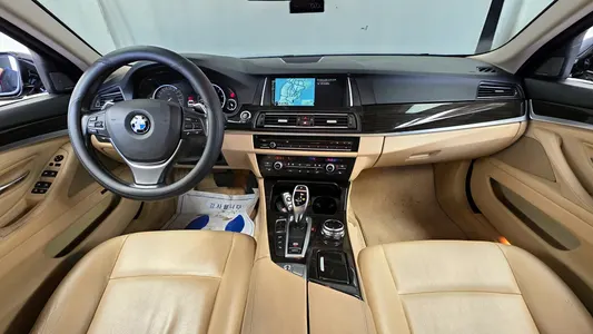 BMW 5 Series (F10) 528i xDrive 2014 7