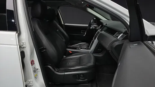 Land Rover 디스커버리 스포츠 2.0 TD4 SE 2019 11
