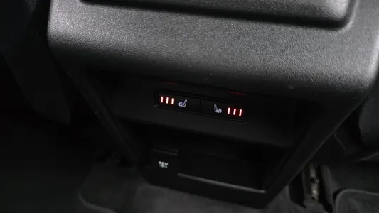 Land Rover 디스커버리 스포츠 2.0 TD4 SE 2019 18