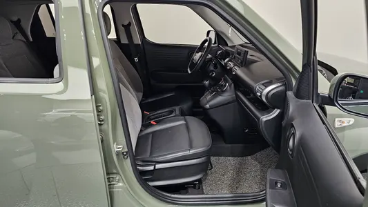 Hyundai Casper 2022 11