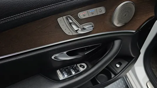 Mercedes-Benz E-Class W213 E250 2020 16