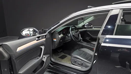Volkswagen 아테온 2.0 TDI 2019 10