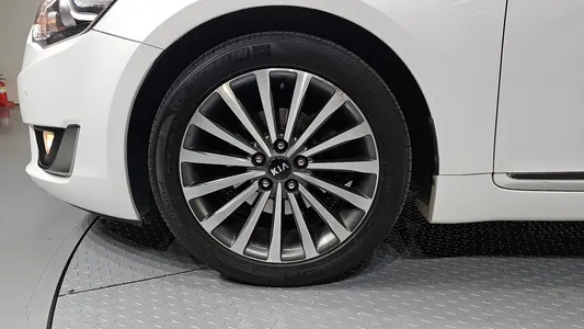 Kia K7 2.4 GDI 2013 5