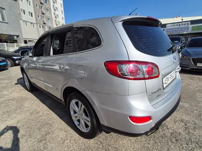 Hyundai CM 4WD(2.2 e-VGT) CLX 2010 4
