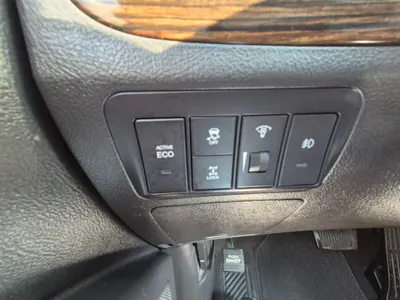 Hyundai CM 4WD(2.2 e-VGT) CLX 2010 12