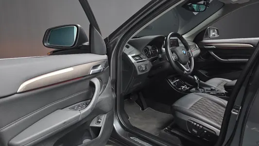 BMW X1 (F48) xDrive 20i 2021 9