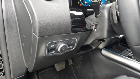 Mercedes-Benz GLA-Class H247 GLA220 2021 14
