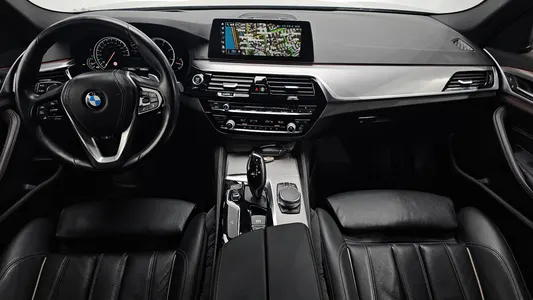 BMW 5 Series (G30) 520d M 2017 7