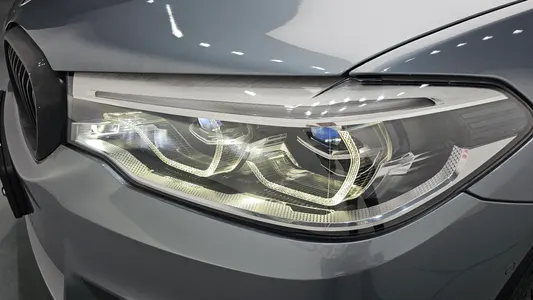 BMW 5 Series (G30) 520d M 2017 22