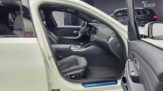 BMW 3 Series (G20) 320d M 2021 11