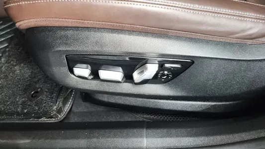 BMW 6 Series GT (G32) 630i xDrive 2020 32