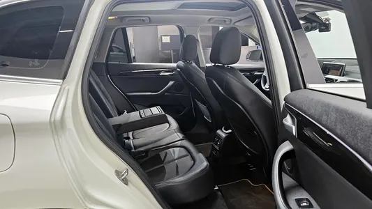 BMW X1 (F48) xDrive 20i xLine 2022 11