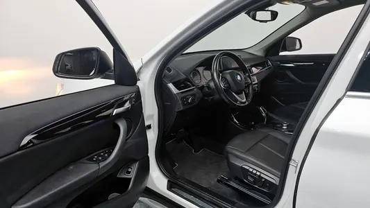BMW X1 (F48) xDrive 20i xLine 2022 10