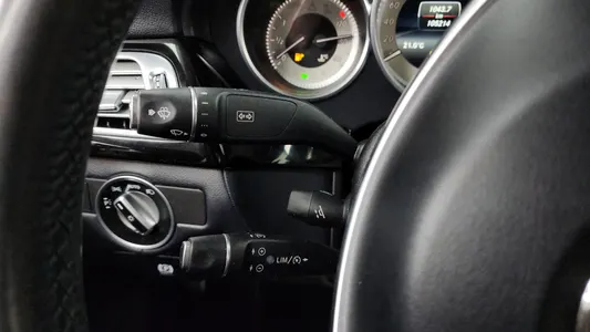 Mercedes-Benz CLS-Class W218 CLS250 d 4MATIC AMG Line 2017 28