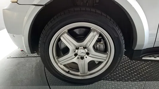 Mercedes-Benz M-Class W164 ML63 AMG 2008 5
