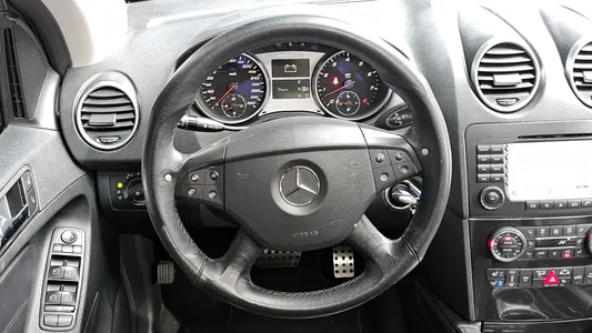 Mercedes-Benz M-Class W164 ML63 AMG 2008 14