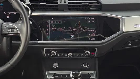 Audi Q3 (F3) 35 TDI 2020 14