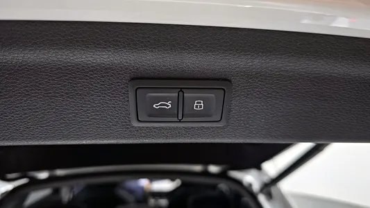 Audi Q3 (F3) 35 TDI 2020 20