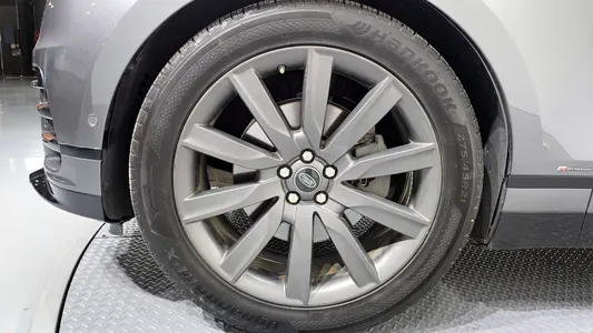 Land Rover 레인지로버 벨라 3.0 D300 R- SE 2017 5