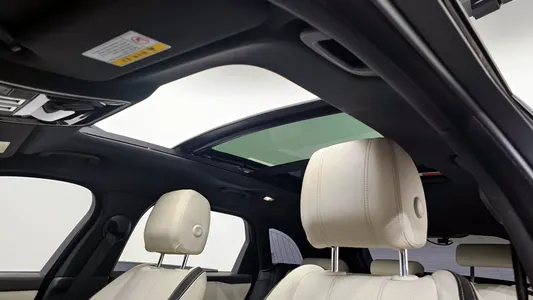 Land Rover 레인지로버 벨라 3.0 D300 R- SE 2017 19