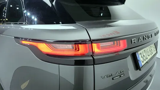Land Rover 레인지로버 벨라 3.0 D300 R- SE 2017 23