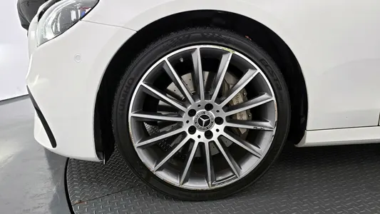 Mercedes-Benz E-Class W213 E350 4MATIC AMG Line 2020 5