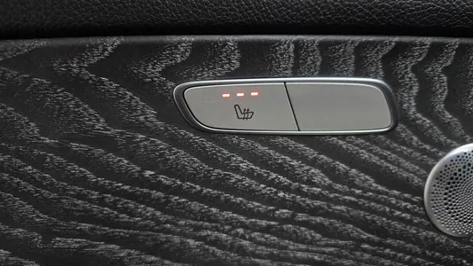Mercedes-Benz E-Class W213 E350 4MATIC AMG Line 2020 29