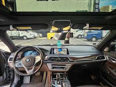 BMW 7 Series (G11) 730d xDrive 2016 9