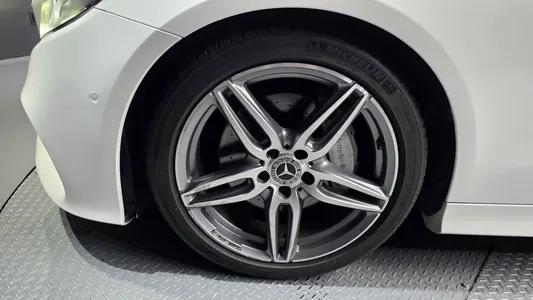Mercedes-Benz E-Class W213 E220d 2018 5
