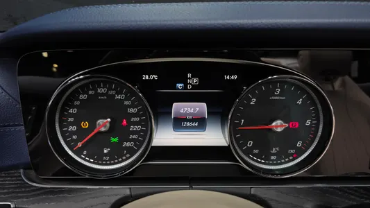 Mercedes-Benz E-Class W213 E220d 2018 8