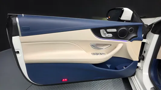 Mercedes-Benz E-Class W213 E220d 2018 24