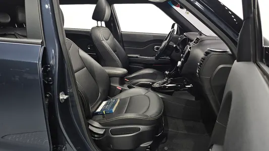 Kia 쏘울 1.6 GDi 2014 10