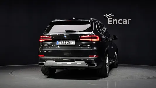 BMW X5 (G05) xDrive 45e xLine 2021 4
