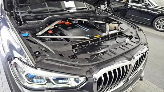 BMW X5 (G05) xDrive 45e xLine 2021 6