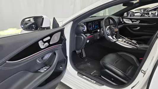 Mercedes-Benz AMG GT 4 43 4MATIC+ 2019 10