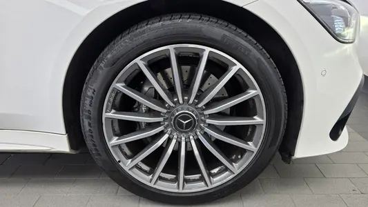 Mercedes-Benz AMG GT 4 43 4MATIC+ 2019 21