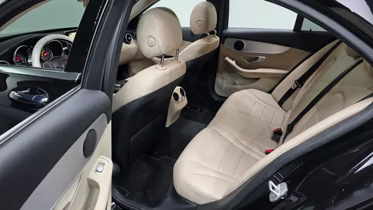 Mercedes-Benz C-Class W205 C220 d 2016 12