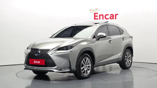 Lexus NX300h 2015