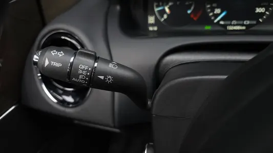 Jaguar All New XJ 3.0D SWB 2018 32