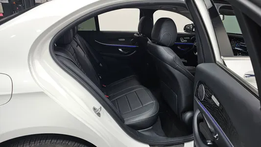 Mercedes-Benz E-Class W213 E220d 2019 11