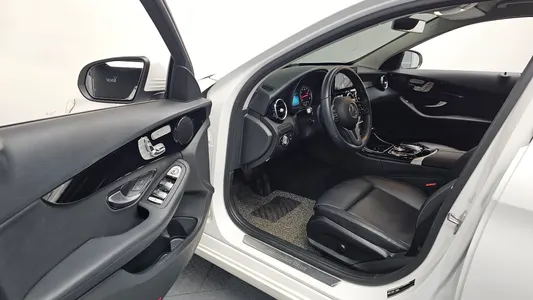 Mercedes-Benz C-Class W205 C200 2020 10