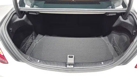 Mercedes-Benz C-Class W205 C200 2020 17