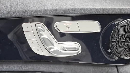 Mercedes-Benz C-Class W205 C200 2020 28