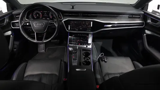 Audi A7 (4K) 55 TFSI 2020 7