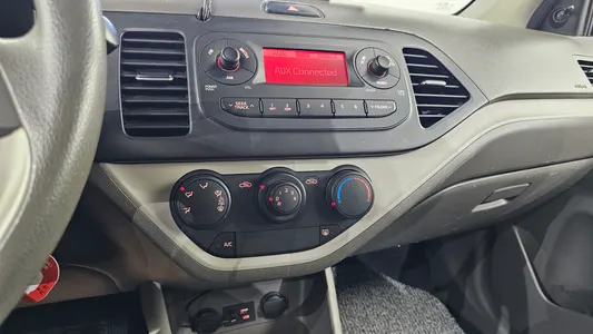 Kia 모닝 2015 21